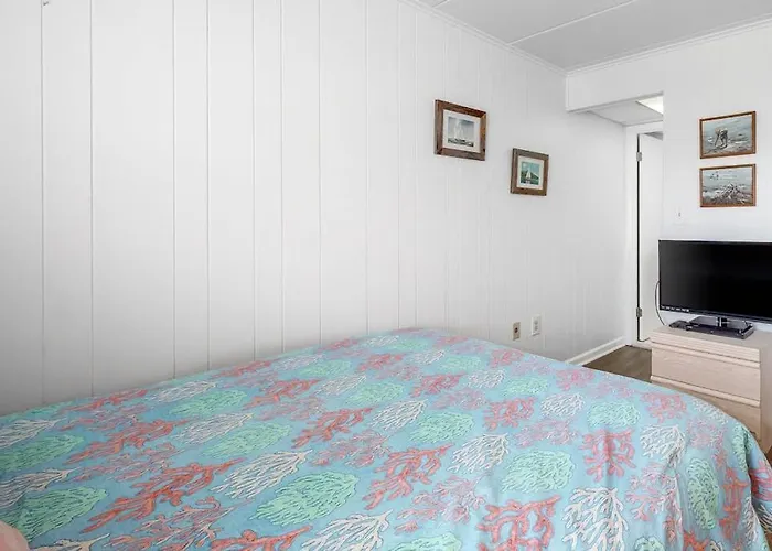3rd-floor Near The With Balcony Partial Ocean Views & Ac * Ocean City